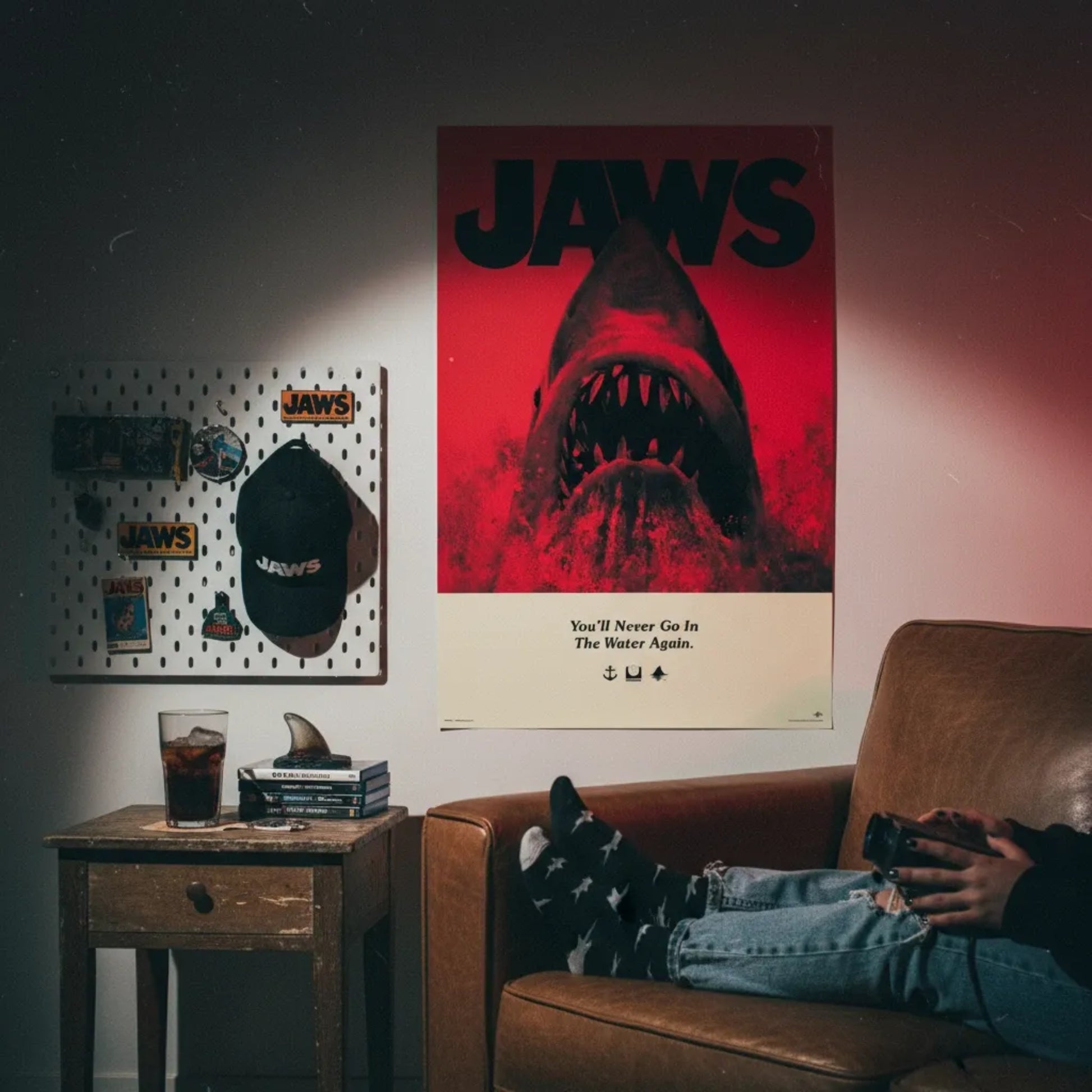 GB Posters Jaws Red 61 x 91.5cm Maxi Poster