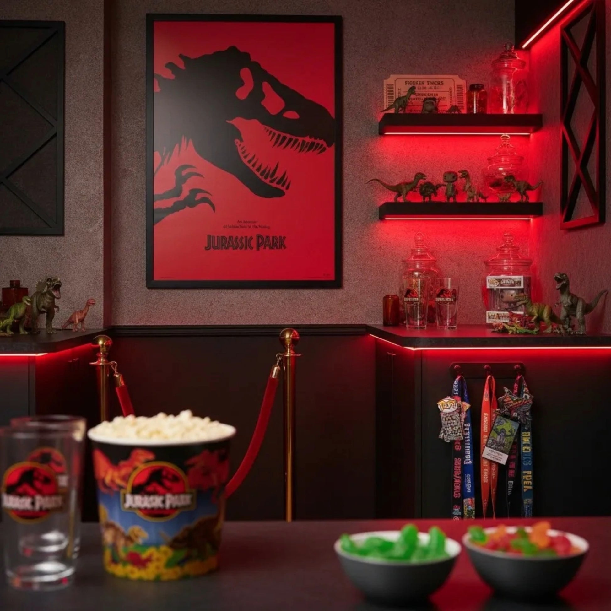 GB Posters Jurassic Park Red 61 x 91.5cm Maxi Poster