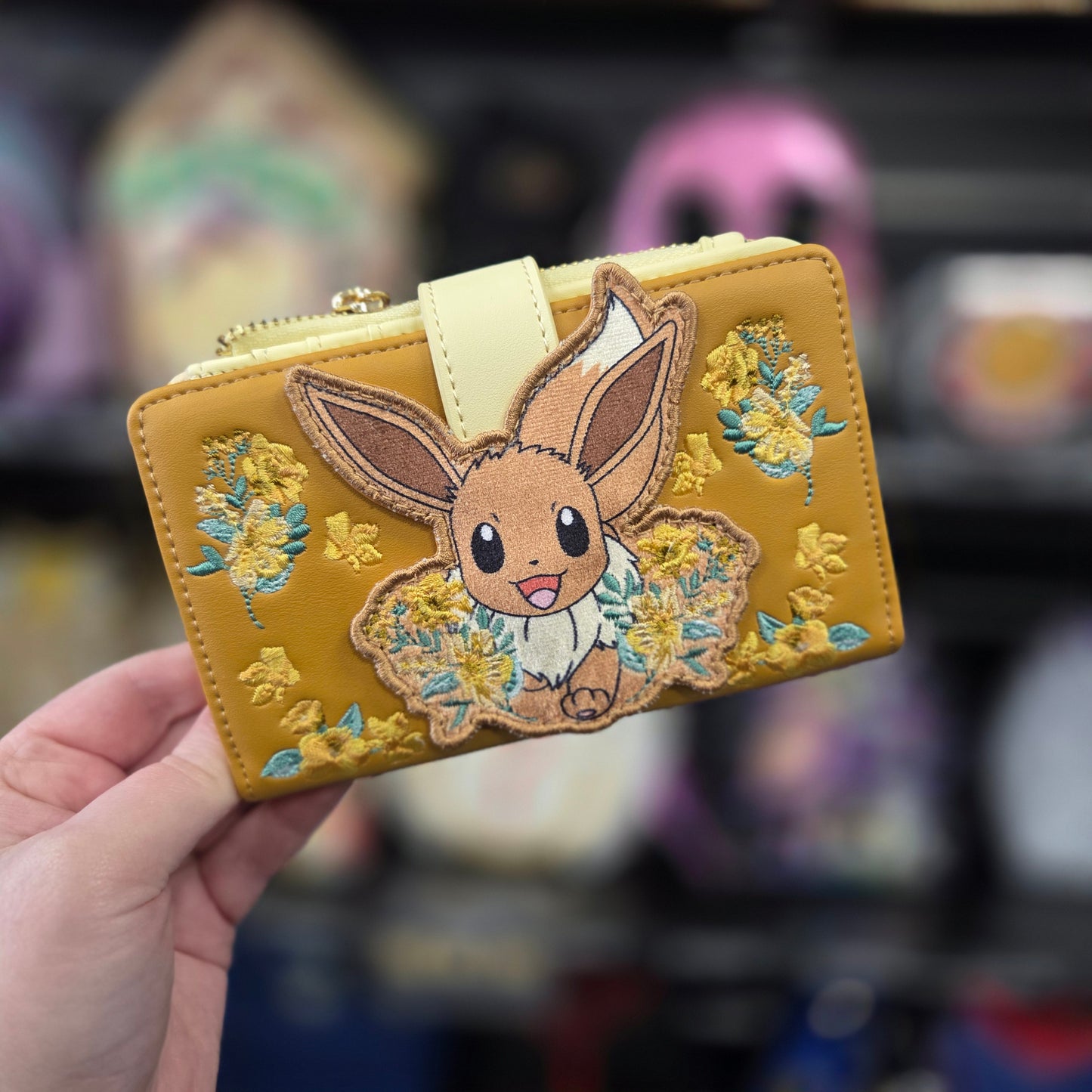 POKEMON EEVEE FLORAL VELVET WALLET EXCLUSIVE